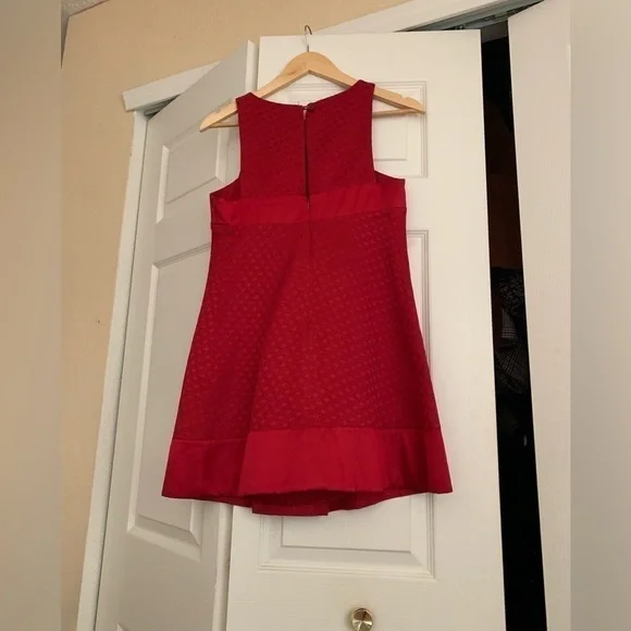 Bebe shift vintage 60’s inspired dress - Picture 4 of 5